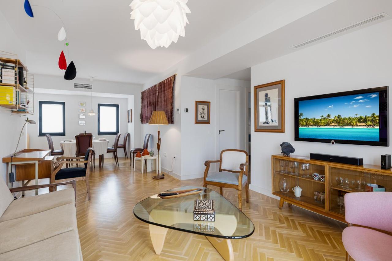 Soho 2 Bedrooms Apt Next To The Beach Малага Екстериор снимка