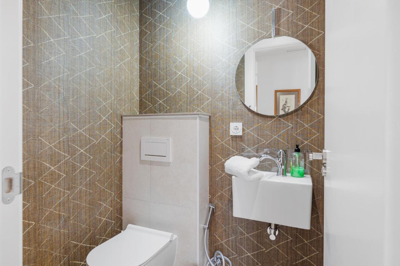 Soho 2 Bedrooms Apt Next To The Beach Малага Екстериор снимка